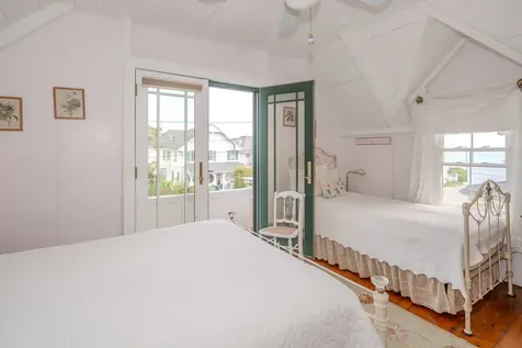 12 Samoset Avenue Oak Bluffs MA 02557