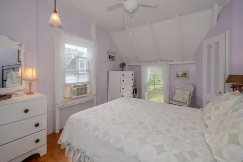 12 Samoset Avenue Oak Bluffs MA 02557