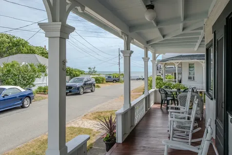 12 Samoset Avenue Oak Bluffs MA 02557