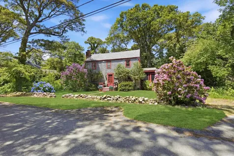 96 Dunham Avenue Vineyard Haven MA 02568