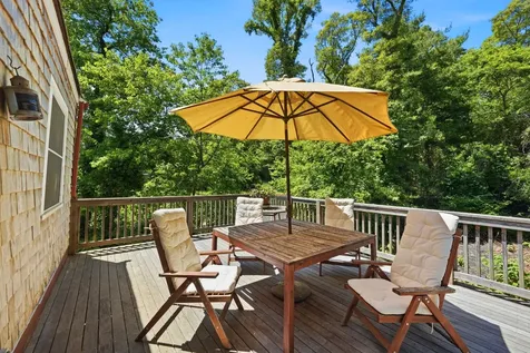 96 Dunham Avenue Vineyard Haven MA 02568