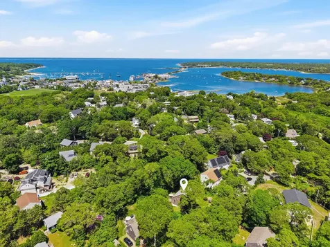 96 Dunham Avenue Vineyard Haven MA 02568