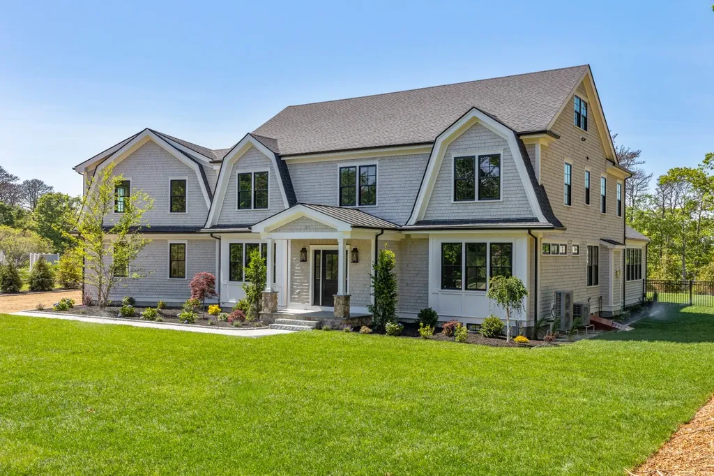 41 Hagerty Drive Vineyard Haven MA 02568