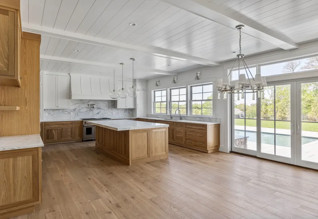41 Hagerty Drive Vineyard Haven MA 02568