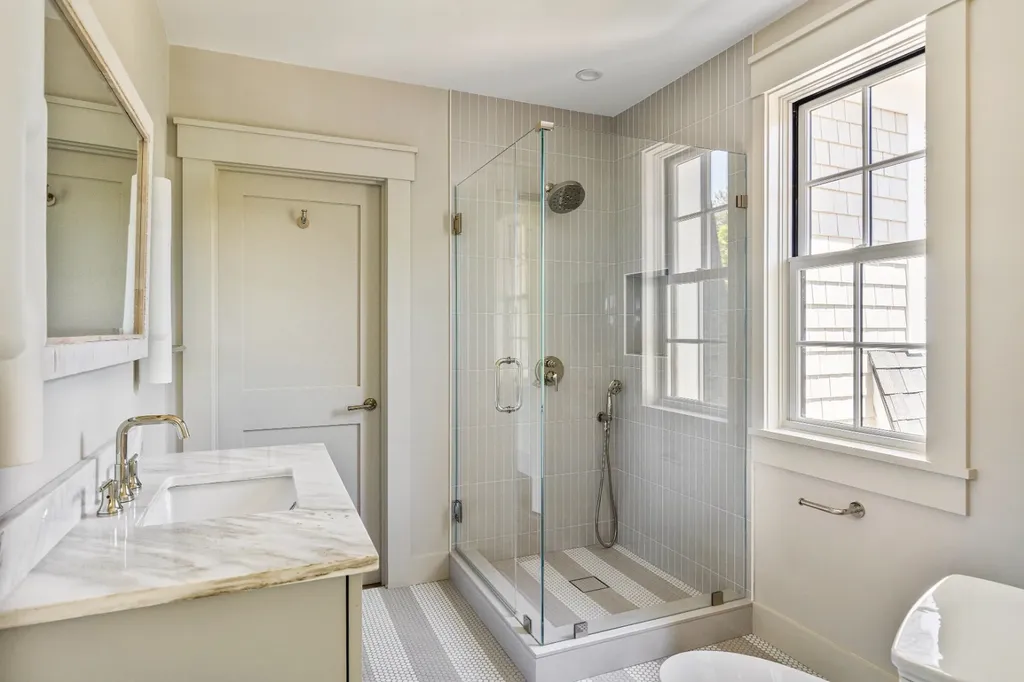 41 Hagerty Drive Vineyard Haven MA 02568