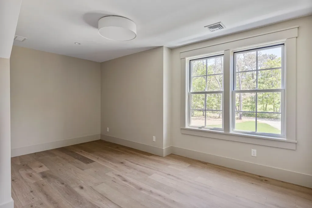 41 Hagerty Drive Vineyard Haven MA 02568