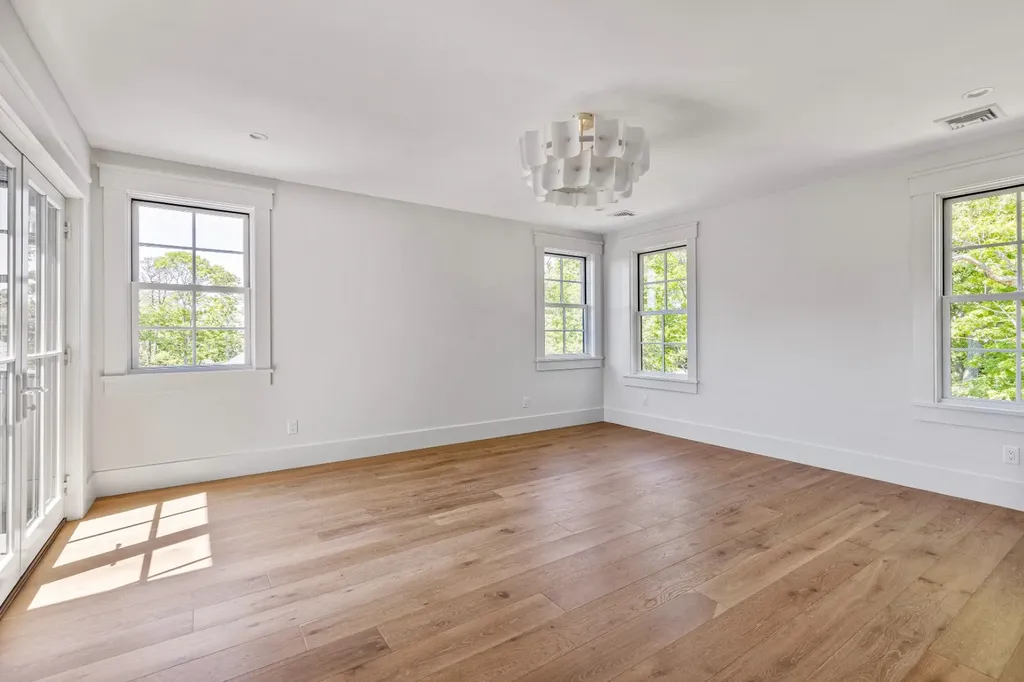 41 Hagerty Drive Vineyard Haven MA 02568