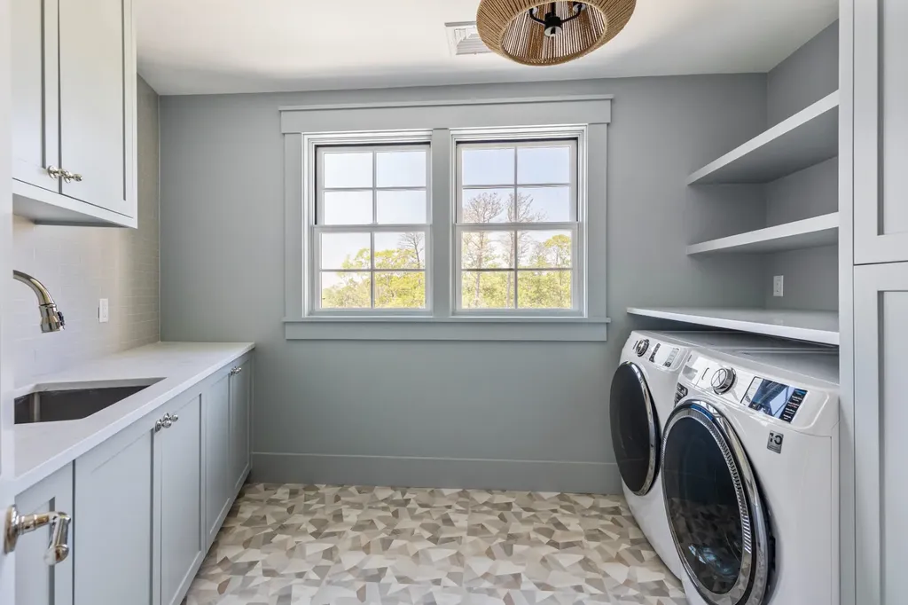 41 Hagerty Drive Vineyard Haven MA 02568