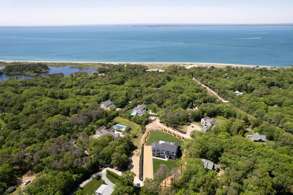 41 Hagerty Drive Vineyard Haven MA 02568