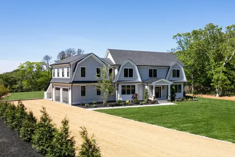 41 Hagerty Drive Vineyard Haven MA 02568