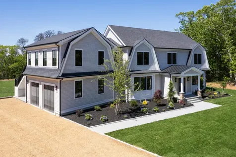 41 Hagerty Drive Vineyard Haven MA 02568