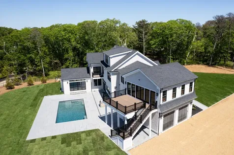 41 Hagerty Drive Vineyard Haven MA 02568