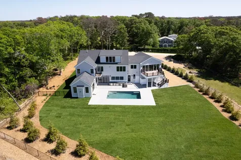 41 Hagerty Drive Vineyard Haven MA 02568