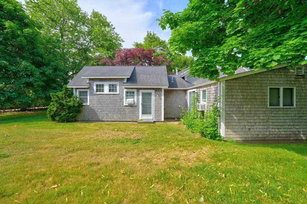 49 High Street Edgartown MA 02539