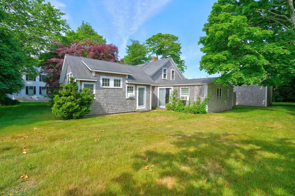 49 High Street Edgartown MA 02539
