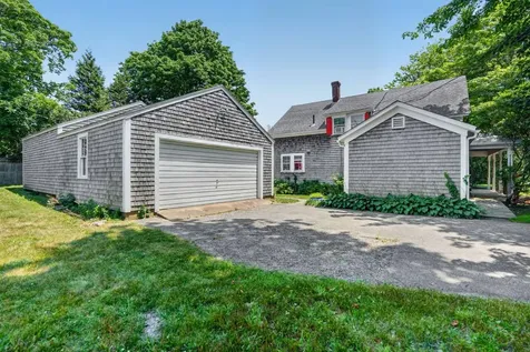 49 High Street Edgartown MA 02539