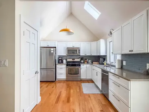 28 Deacon Vincent Way Edgartown MA 02539