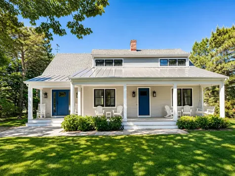 28 Deacon Vincent Way Edgartown MA 02539