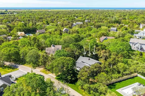 28 Deacon Vincent Way Edgartown MA 02539