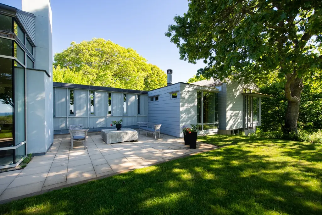 8 Snail Road Chilmark MA 02535