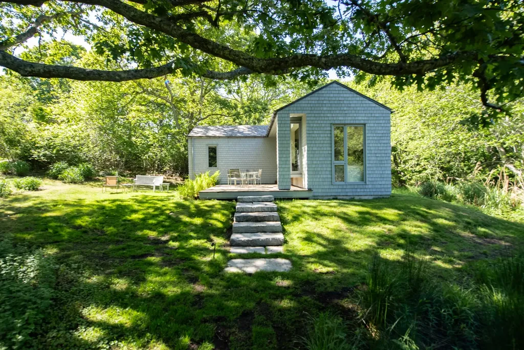 8 Snail Road Chilmark MA 02535