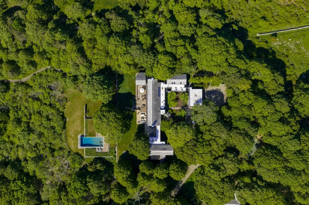8 Snail Road Chilmark MA 02535