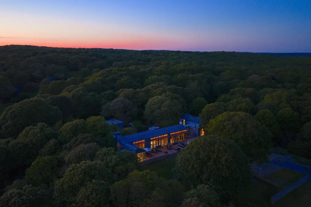 8 Snail Road Chilmark MA 02535