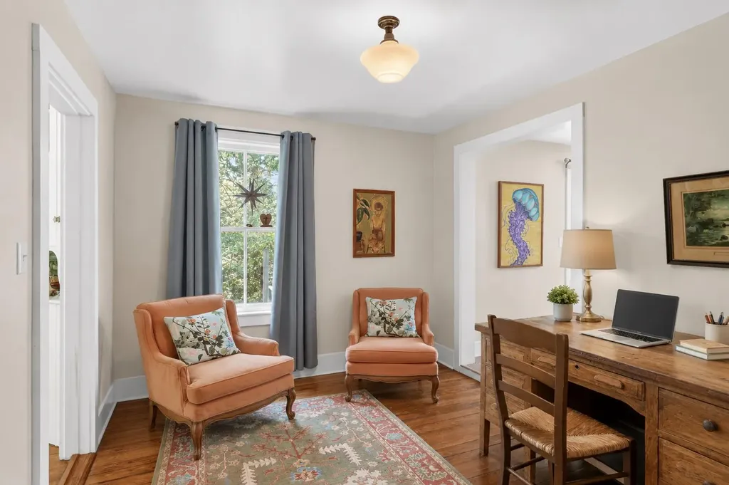41 & 0 Cook Road Vineyard Haven MA 02568