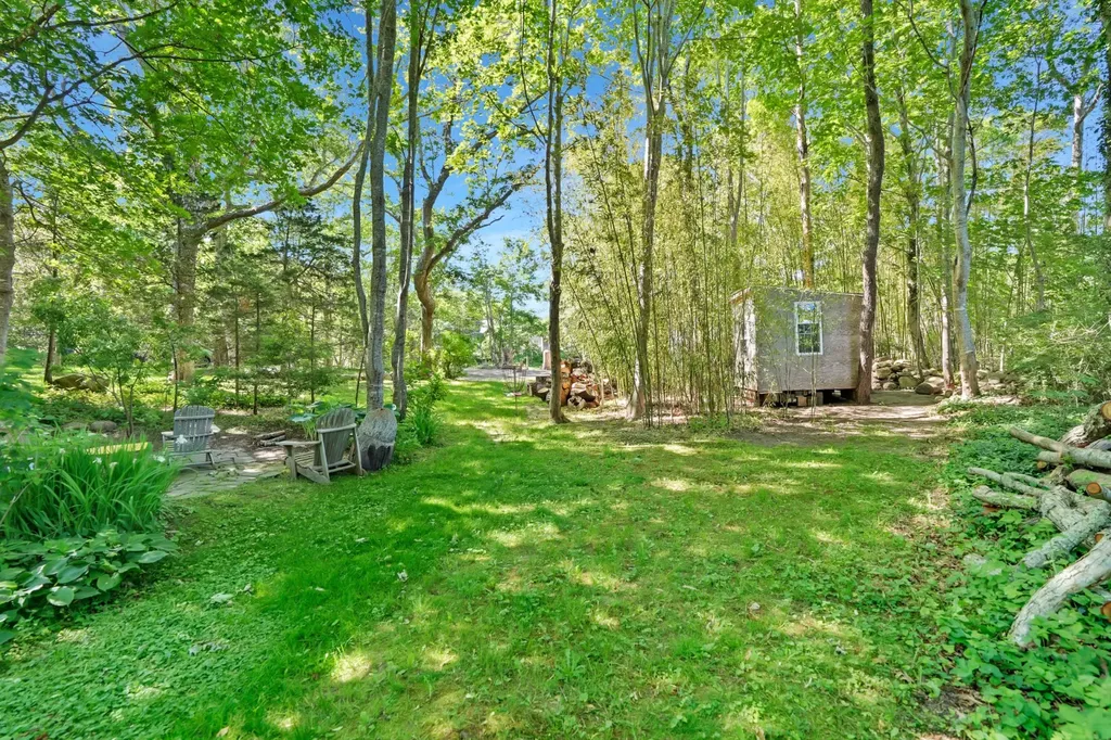 41 & 0 Cook Road Vineyard Haven MA 02568