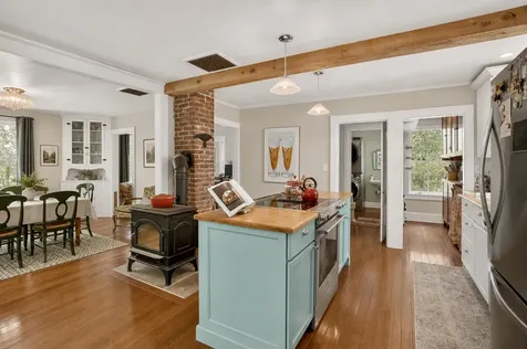 41 & 0 Cook Road Vineyard Haven MA 02568
