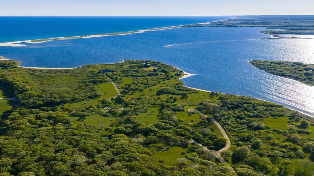 57 Butlers Cove Edgartown MA 02539