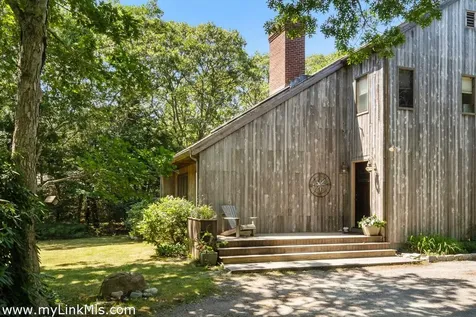 99 Old Purchase Road Edgartown MA 02539