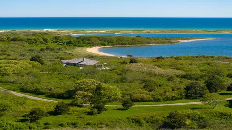 15 Forever Wild Way Edgartown MA 02539