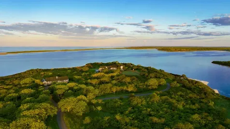 15 Forever Wild Way Edgartown MA 02539