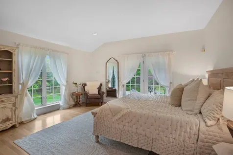 300 North Road/18 Belhaven Way Chilmark MA 02535