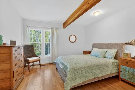 49 Gosnolds Way Chilmark MA 02535