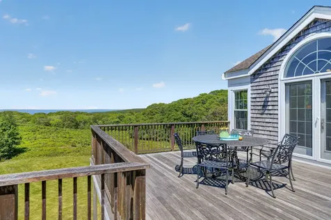 49 Gosnolds Way Chilmark MA 02535