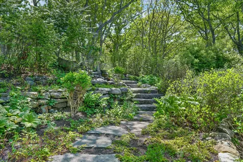 49 Gosnolds Way Chilmark MA 02535
