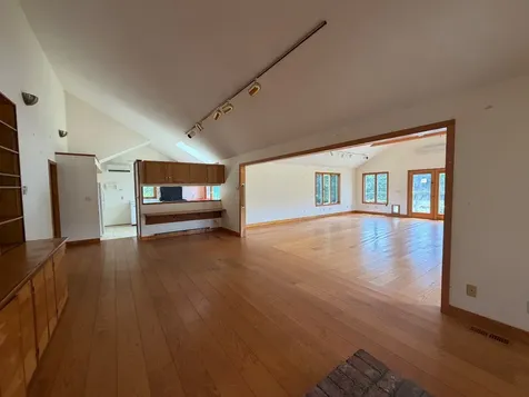 29 Scotchmans Lane West Tisbury MA 02575