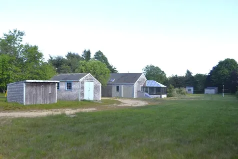 29 Scotchmans Lane West Tisbury MA 02575