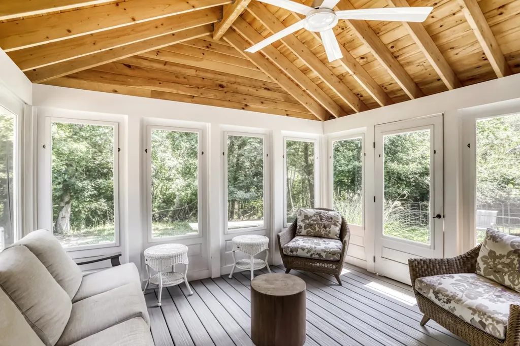 139 Tea Lane Chilmark MA 02535