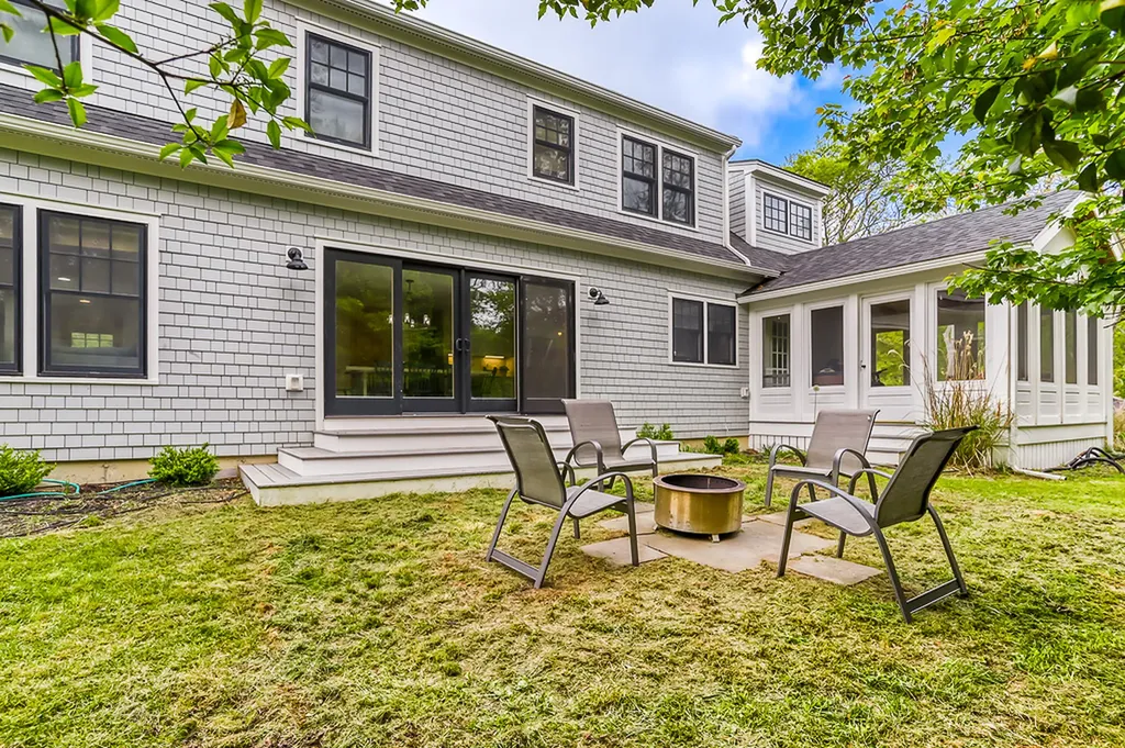 139 Tea Lane Chilmark MA 02535