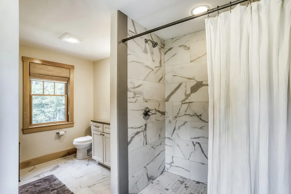 139 Tea Lane Chilmark MA 02535