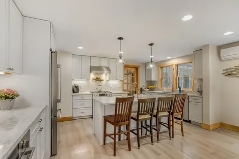 139 Tea Lane Chilmark MA 02535