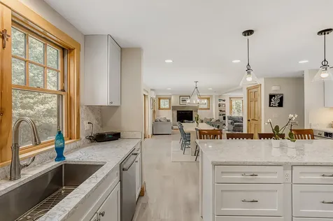 139 Tea Lane Chilmark MA 02535