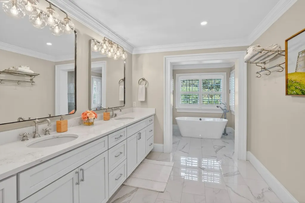 29 Slough Cove Road Edgartown MA 02539