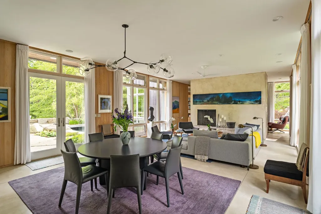 35 South Bowl Road Chilmark MA 02535