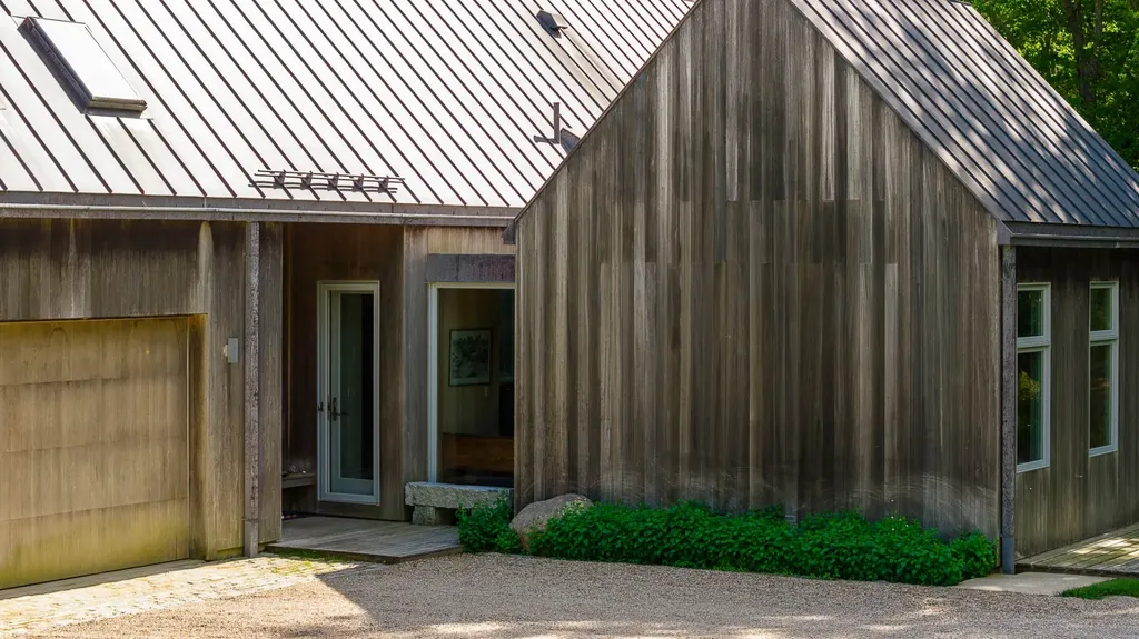 35 South Bowl Road Chilmark MA 02535
