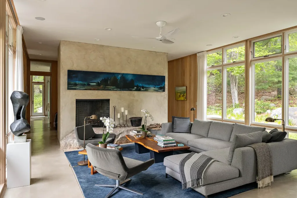 35 South Bowl Road Chilmark MA 02535