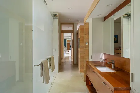 35 South Bowl Road Chilmark MA 02535